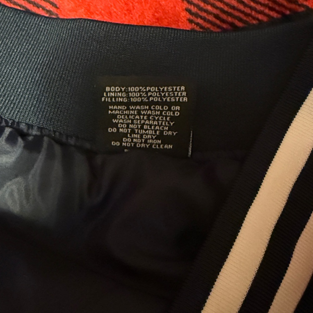 NWT Colosseum Navy and White Notre Dame Jacket - Picture 5 of 5
